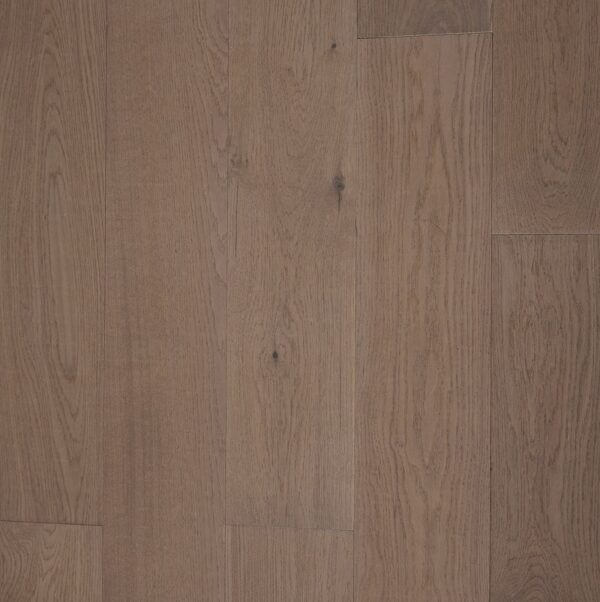 European Oak - Butter Pecan 8 1/2" Engineered Hardwood 20.84sqft/box